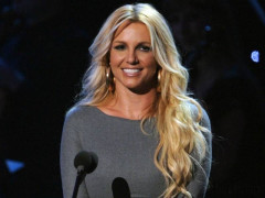 Oops I Did It Again - Britney Spears